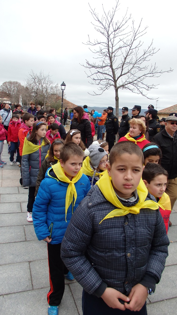 Abrazo a la muralla5